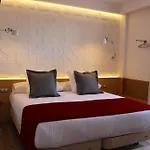 Boutique Caireles 2*