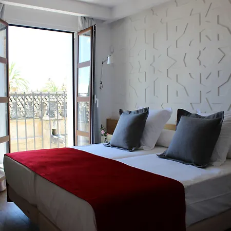 Boutique Caireles 2*