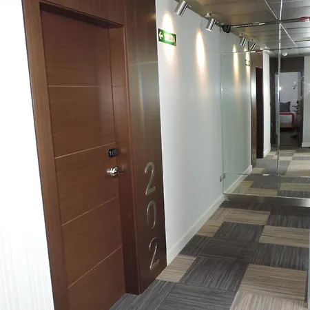 부티크 카이렐레스 호텔 2*